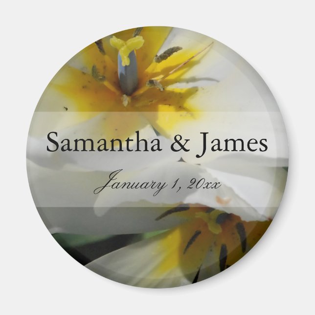 Inside White Lilies Personal Wedding Magnet (Vorne)