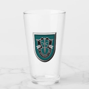 Insignien der 19. Gruppe der Spezialeinheiten (Im  Glas