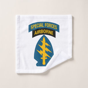 Insignien der Spezialkräfte Im Flugzeug Waschlappen
