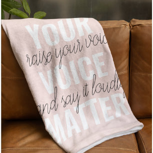 Inspiration Ihre Stimme zählt Motivationszitat Fleecedecke