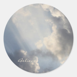 Inspiration Sunbeams Blue Sky Runder Aufkleber