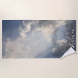 Inspiration Sunbeams Blue Sky Strandtuch