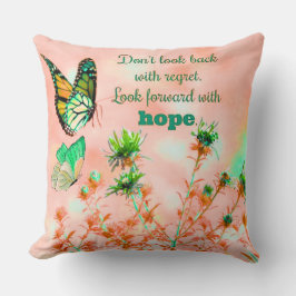 Inspirational Quotes on Hope Throw Pillow Kissen