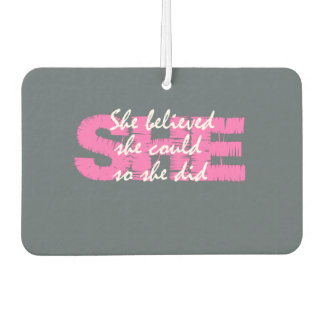 Inspirations- und Motivierend Zitat Grau Pink Autolufterfrischer