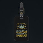 Inspirationsfotograf entwickelt sich aus Negativ Gepäckanhänger<br><div class="desc">Das Leben ist wie Fotografie. Wenn es nicht klappt, dann machen Sie einfach noch einen Versuch. Inspiration und motivierend Angebot für Fotografen. Cooles Sprichwort und Slogan für diejenigen, die Liebe nehmen Fotos, Mitglied des Fotoclubs. Vintages und bedrücktes Design für Amateure oder berufliche Fotografen, die überall Kameras und Objektive tragen. Große...</div>