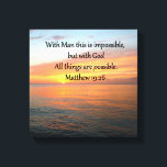 INSPIRIER MATTHEW 19:26 SONNENDESIGN LEINWANDDRUCK<br><div class="desc">Mit dem Menschen ist das unmöglich, aber mit Gott ist alles möglich. Ermutigen Sie alle mit Ihrem Glauben, Ihrer Hoffnung und Ihrer Liebe in Jesus Christus mit diesem atemberaubenden Sonnenaufgang über dem Ozean Original Foto Design mit der motivierenden Schrift Vers Matthew 19:26 über T-Shirts und Geschenke. Dieses friedliche Matthew 19:26...</div>