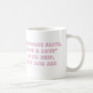 Inspirieren des Glaubens, der Hoffnung u. der Kaffeetasse