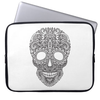 Inspirierter menschlicher Schädel Laptopschutzhülle