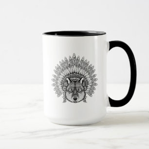 Inspirierter Wolf in mit Federn versehener Tasse