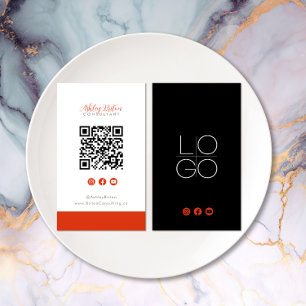 Instagram Facebook YouTube Social Media QR Code Visitenkarte