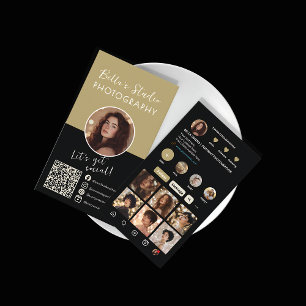 Instagramm-Scan zum Verbinden von QR-Codebeige Visitenkarte