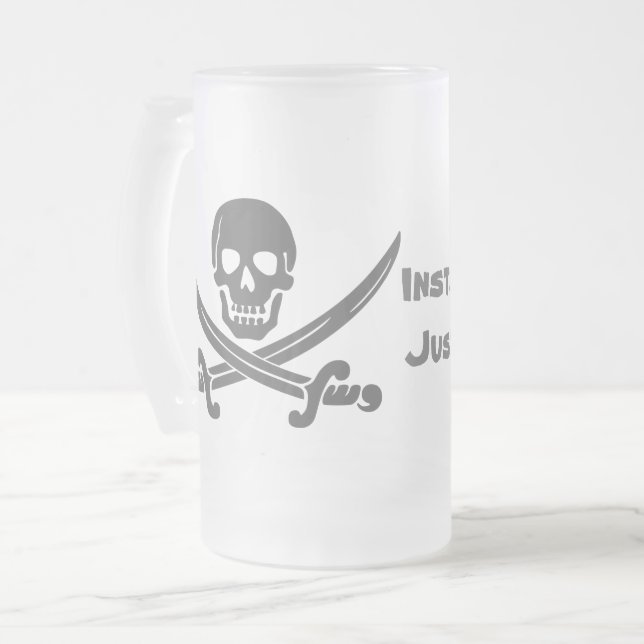 Instant Pirate - Fügen Sie einfach Rum hinzu Mattglas Bierglas (Vorderseite Links)