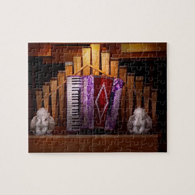 Instrument - Accordian - das accordian Organ (Horizontal)