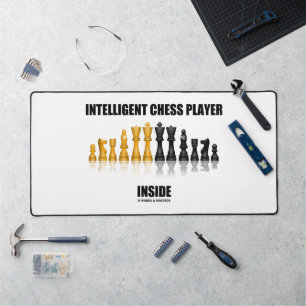 Intelligenter Schachspieler im Reflektivschach Schreibtischunterlage