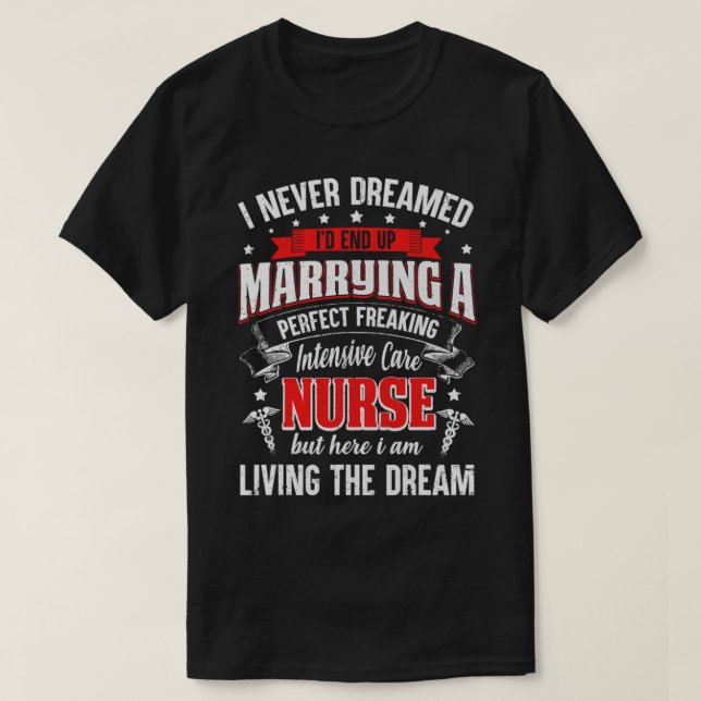 Intensivpflege Kindergarten Ehefrau Funny Quotes T-Shirt (Design vorne)