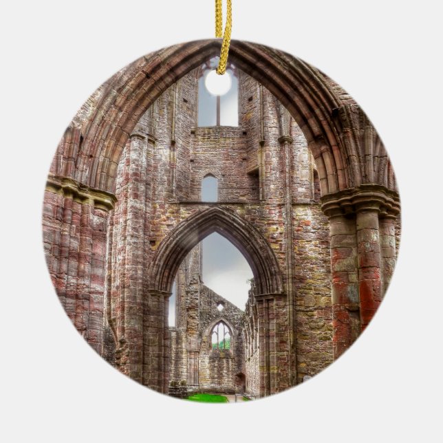 Interior View Old Tintern Abbey Wales, Vereinigtes Keramikornament (Vorne)