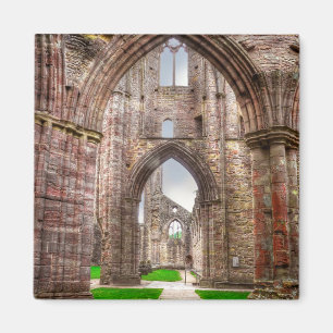 Interior View Old Tintern Abbey Wales, Vereinigtes Magnet