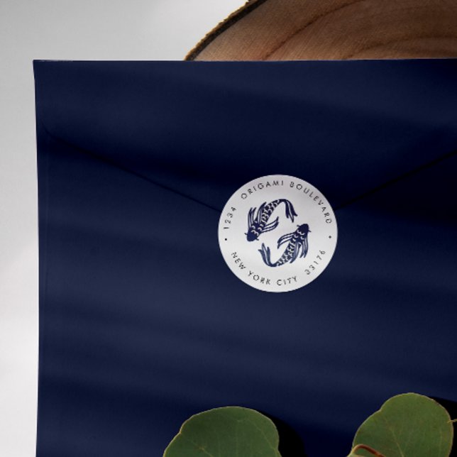 International > Japanisch | Blue Koi Fish Wedding  Runder Aufkleber (Von Creator hochgeladen)