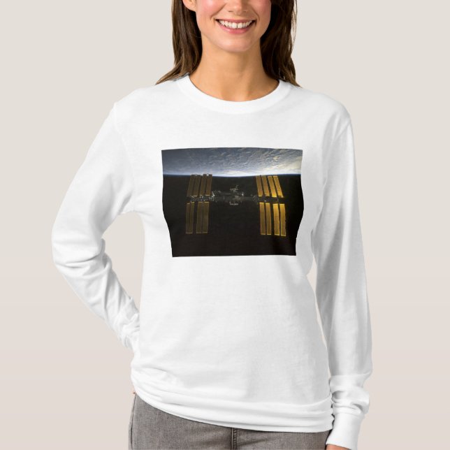 Internationale Raumstation 10 T-Shirt (Vorderseite)