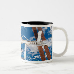 Internationale Raumstation 17 Zweifarbige Tasse
