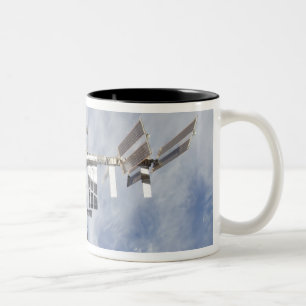Internationale Raumstation 4 Zweifarbige Tasse