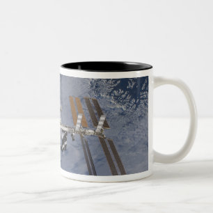 Internationale Raumstation 5 Zweifarbige Tasse