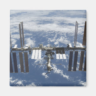 Internationale Weltraumstation in Bahn 2 Magnet