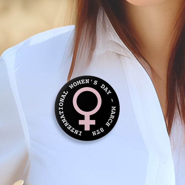Internationaler Frauentag - 8. März Button (Von Creator hochgeladen)