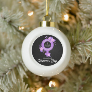 Internationaler Frauentag 8. März Keramik Kugel-Ornament