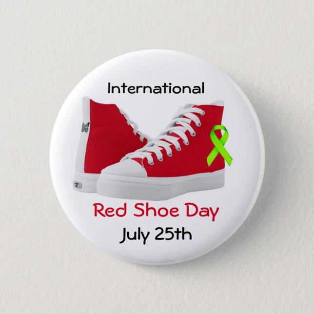 Internationaler roter Schuh-Tagesknopf Button (Vorderseite)