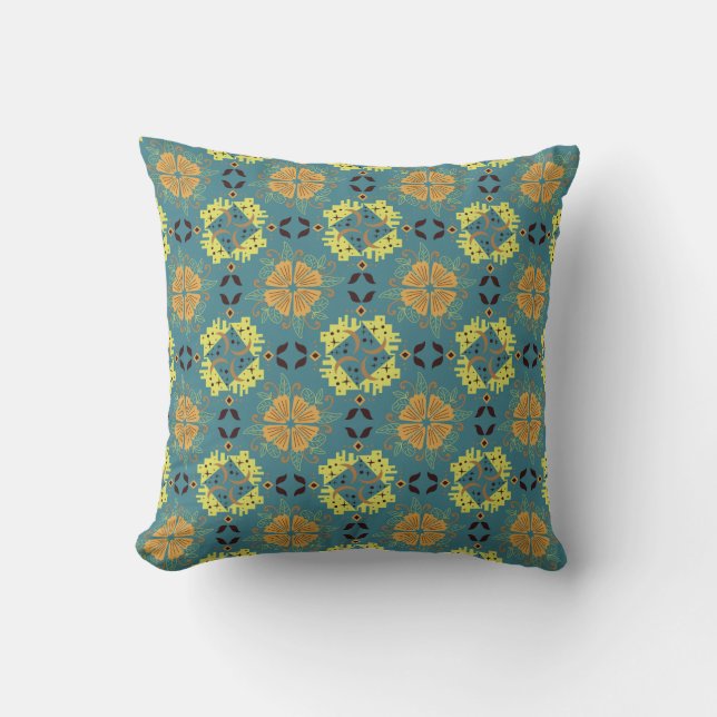 Intricate floral and geometric pattern with orange kissen (Vorderseite)