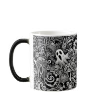 Intrikiertes Halloween-Doodle-Muster mit dunklen S