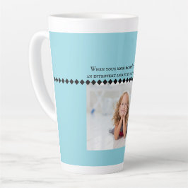 Introvert Mème Latte Mug