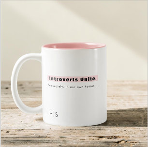 Introvertierte vereinen sich getrennt in unseren e zweifarbige tasse