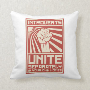 Introverts vereinigen separat in Ihren eigenen Kissen
