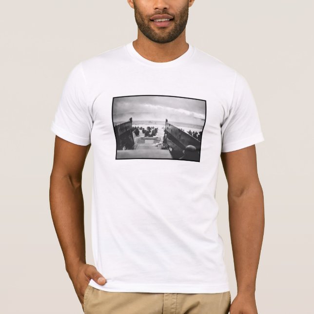 Invasionstag-Landungs-Malerei T-Shirt (Vorderseite)