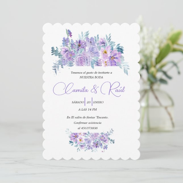 Invitación de Boda “Flores en Tono Lila” Einladung (Stehend Vorderseite)