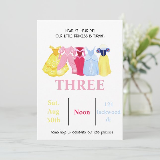 Invitation (Debout devant)