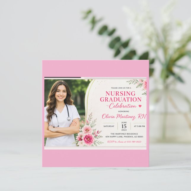 Invitation (Debout devant)