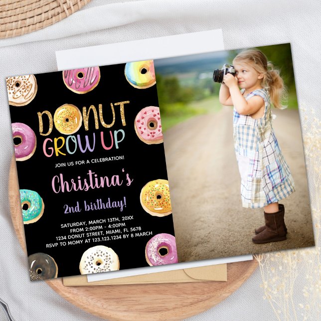 Invitation 2e Parties scintillant d'or Photo Donut Anniversai (2nd Golden Glitter Photo Donut Birthday Invitation)