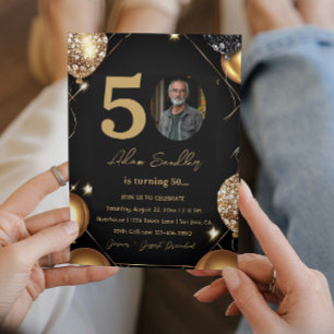 Invitation 50e anniversaire avec ballons et parties scintilla