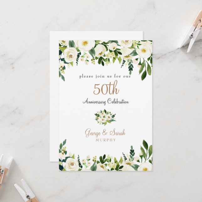 Invitation 50e anniversaire de la fête Monogramme floral blan (Devant/Arrière en situation)