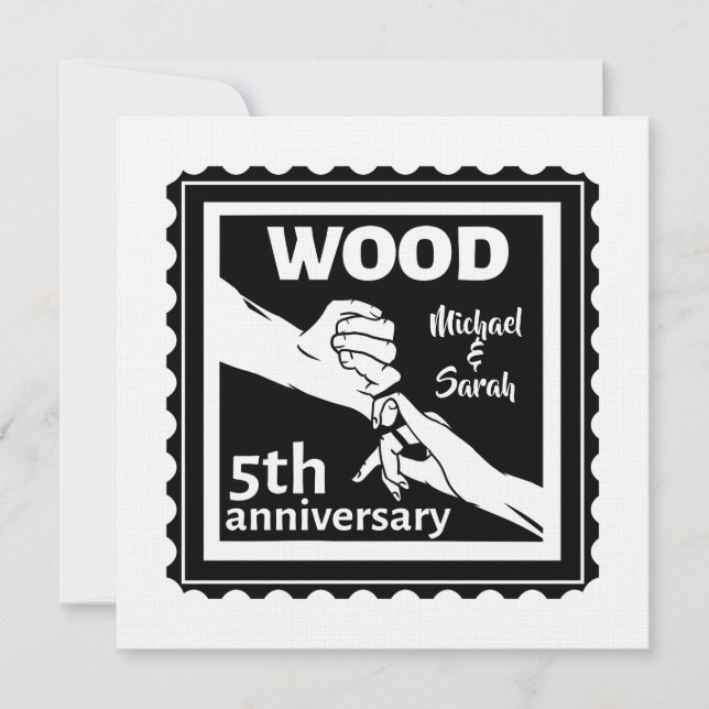 Invitation 5e anniversaire de mariage tenant la main en bois (Devant)