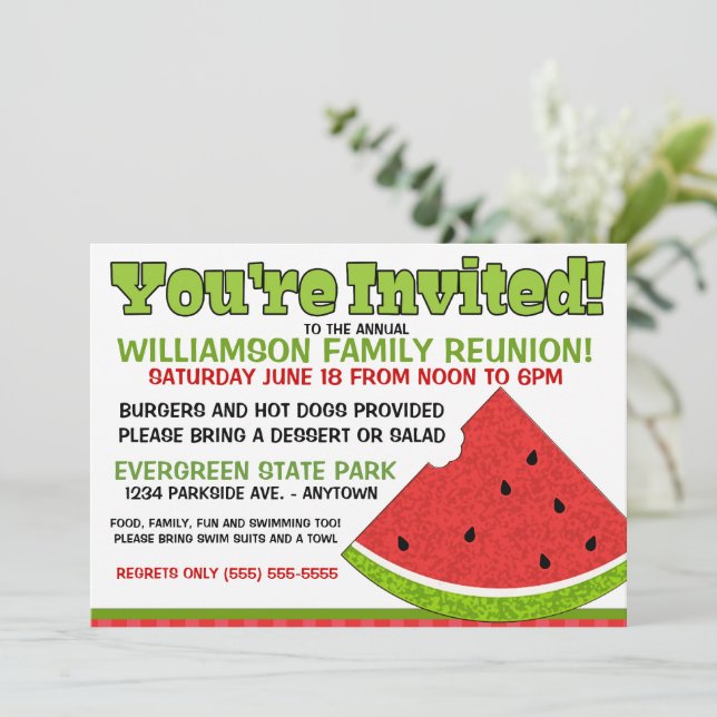 Invitation à la réunion de famille d'été (Debout devant)