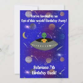 Invitation Alien dans un vaisseau spatial portant un t-shirt 