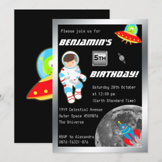 Invitation Anniversaire du petit astronaute dans l'espace ext