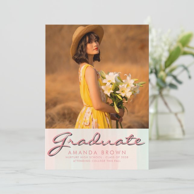 Invitation Annonce de remise de diplôme 2025 Simple Élégant T (Debout devant)