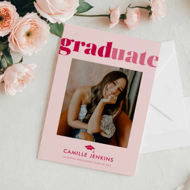 Invitation Annonce de remise de diplôme de photo minimaliste  (Fun Pink Photo Graduation announcement card)