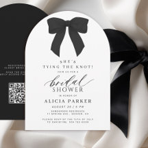 Arc élégant noir et blanc pour une baby shower