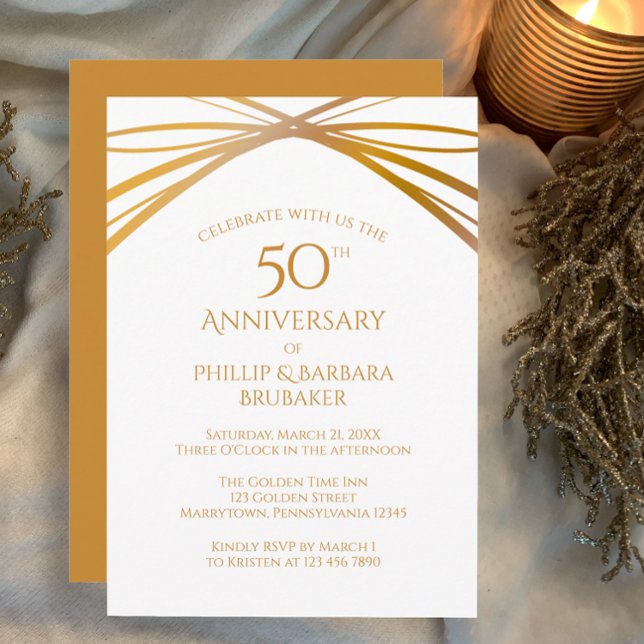 Invitation Arc moderne Golden 50e anniversaire Mariage (Custom 50th wedding anniversary party invitation modern simple elegant arches golden tan on white.)